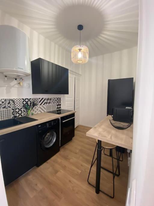Corte Magnifique T2 45M2 Neuf 5 Personnes Place St Marcel Hyper Centre Wifi Lave Linge Tv Exterior foto